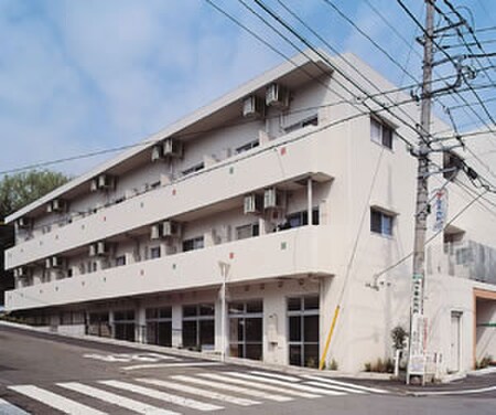 エルヴェ外観写真