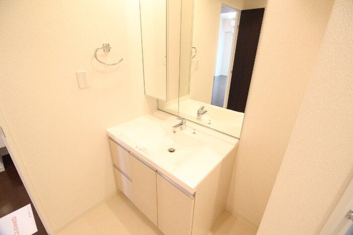 物件内観写真11　(洗面)