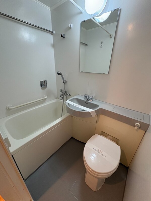 バス／シャワールーム等