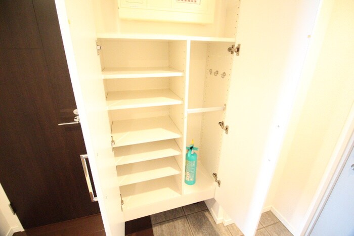 物件内観写真20　(靴箱)