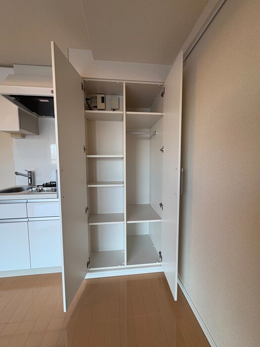 物件内観写真20　(収納)