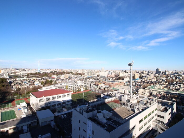 物件内観写真21　(室内からの展望)