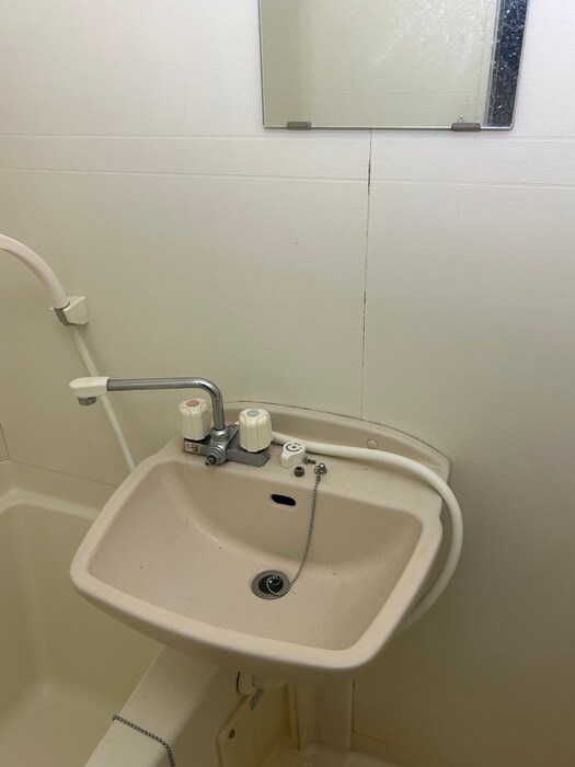 物件内観写真9　(洗面)