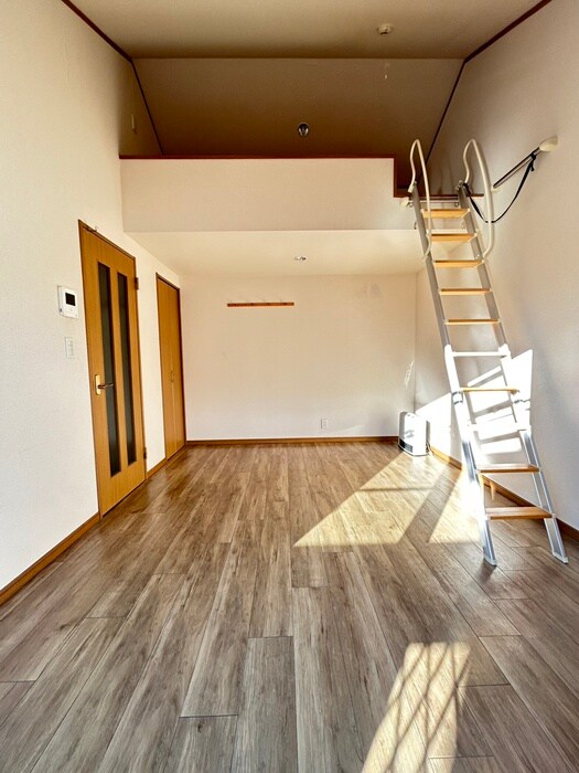 物件内観写真18　(居室)