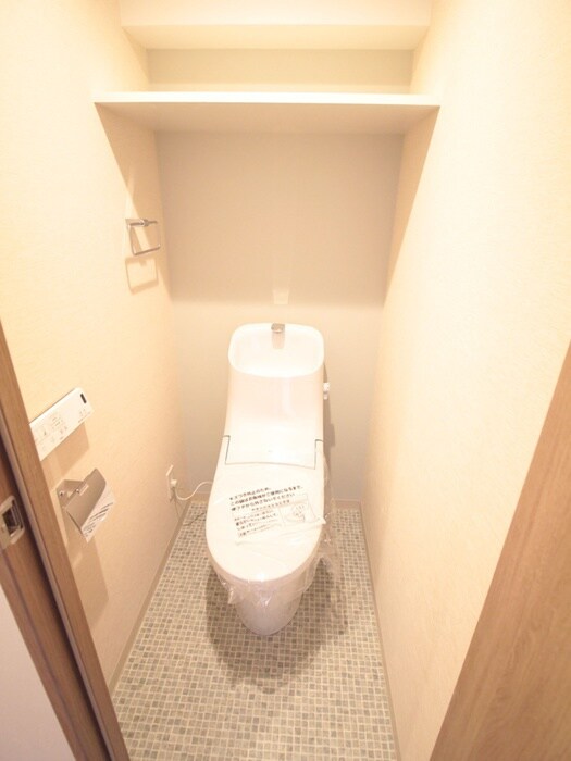 物件内観写真11　(トイレ)