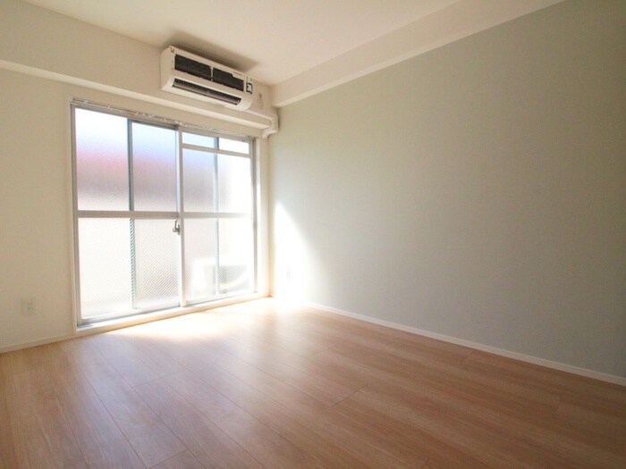 物件内観写真16　(居室)