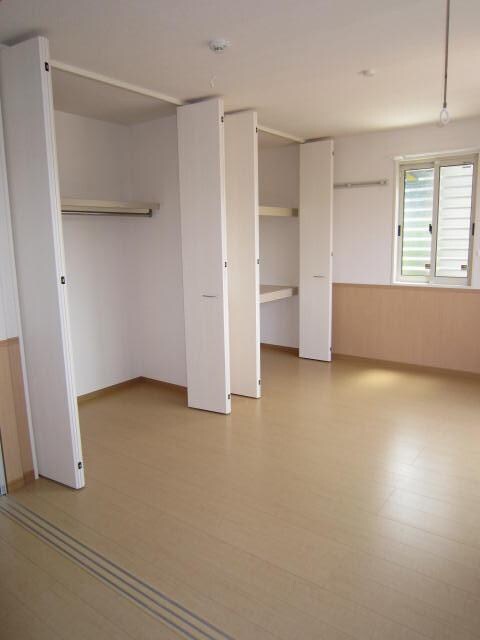 物件内観写真5　(内観写真)