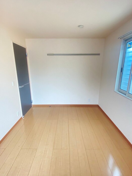 物件内観写真15　(居室)