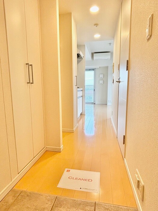 物件内観写真17　(廊下)