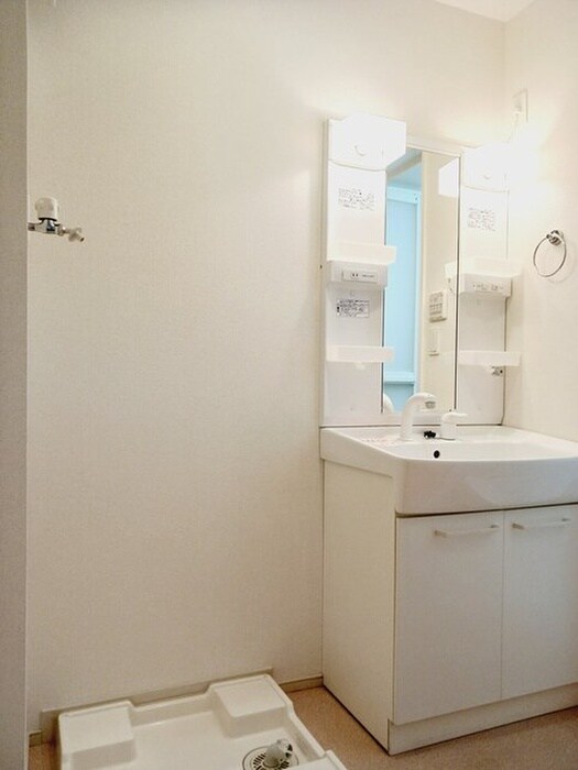 物件内観写真7　(洗面)