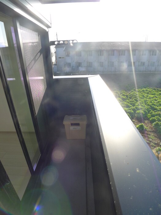 物件内観写真7　(ベランダ・バルコニー)