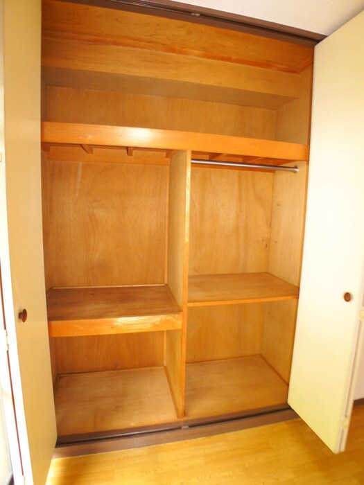 物件内観写真10　(収納)