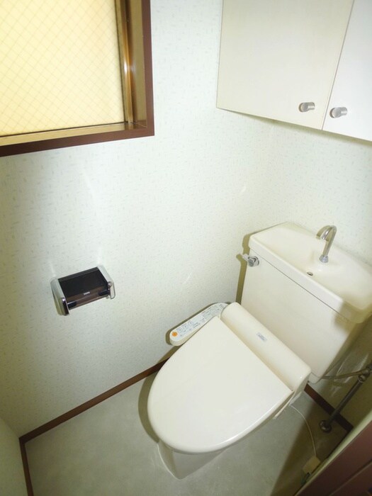 物件内観写真15　(トイレ)