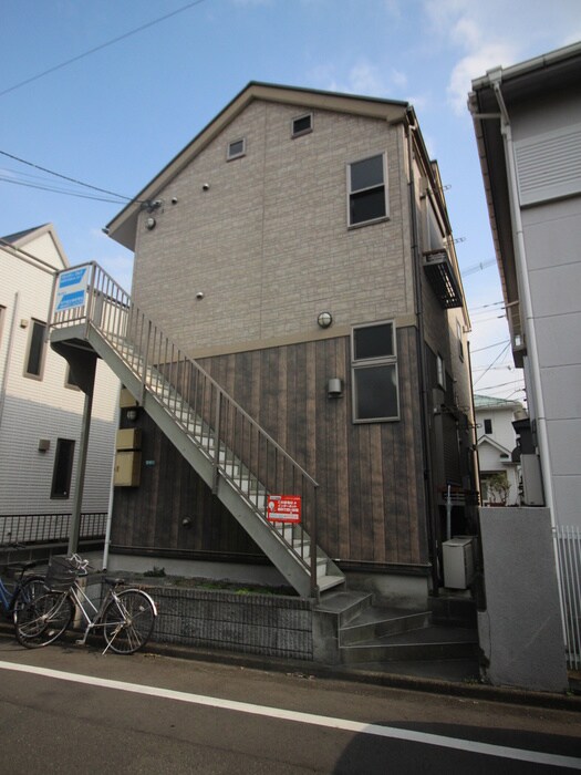 物件外観写真2　(外観写真)