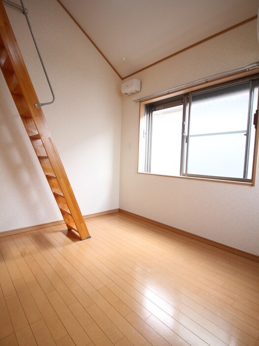 物件内観写真8　(居室)