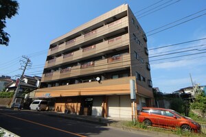 エ－デルワイスコイズミ外観写真