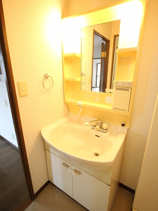 物件内観写真11　(洗面)