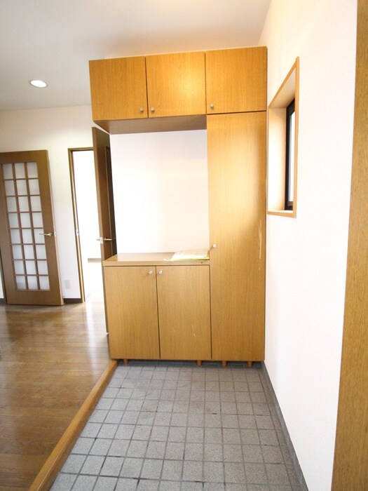 物件内観写真18　(廊下)