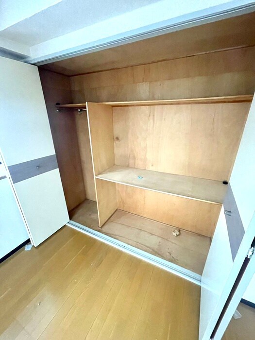 物件内観写真11　(収納)