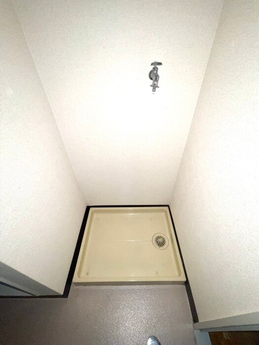 物件内観写真19　(洗濯機置場)