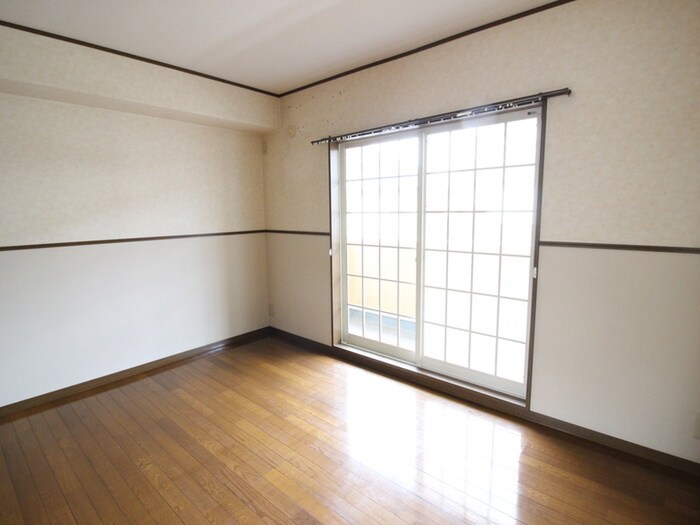 物件内観写真16　(居室)