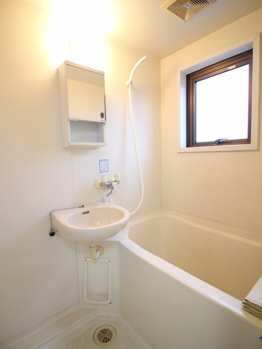 物件内観写真14　(バス／シャワールーム等)