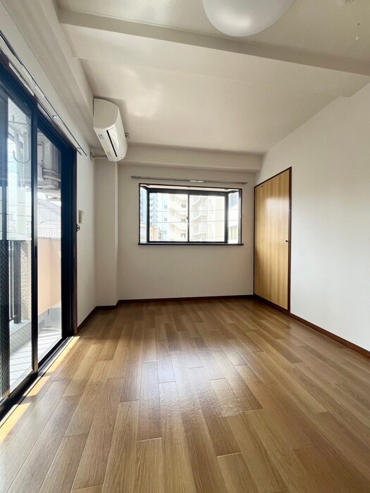 物件内観写真11　(居室)