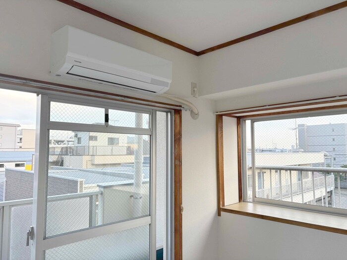 物件内観写真8　(居室)