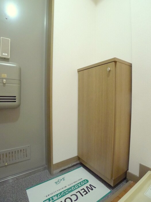 物件内観写真10　(靴箱)