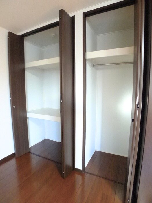 物件内観写真11　(収納)