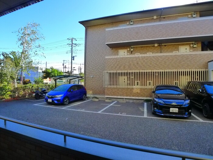 物件内観写真22　(室内からの展望)