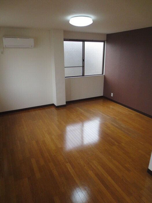 物件内観写真22　(居室)