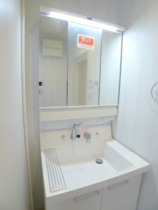 物件内観写真10　(洗面)