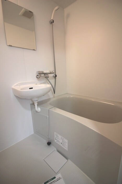 物件内観写真10　(バス／シャワールーム等)
