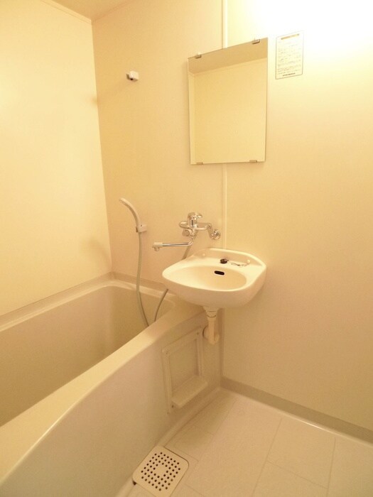 物件内観写真11　(バス／シャワールーム等)