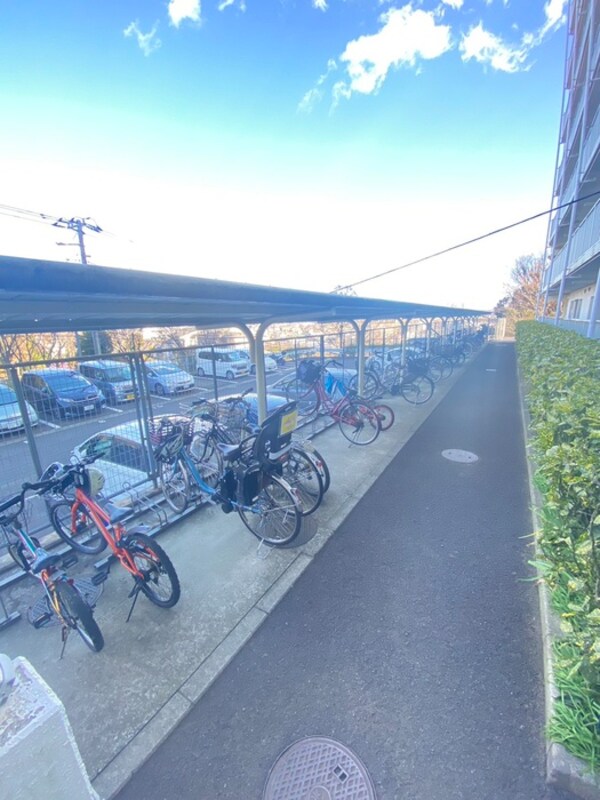 駐輪場