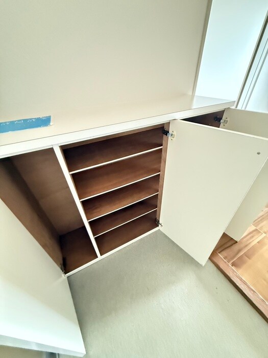 物件内観写真18　(靴箱)