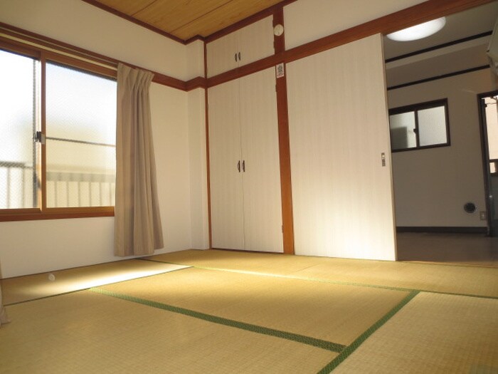 物件内観写真12　(居室)