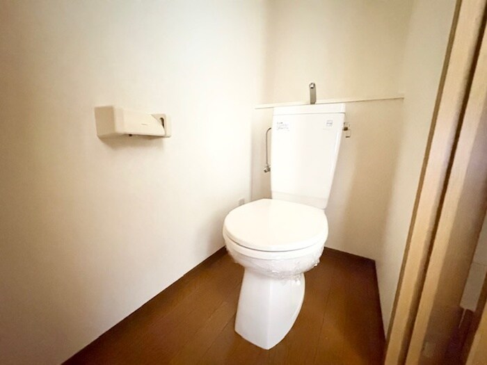 物件内観写真11　(トイレ)