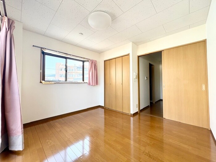 物件内観写真22　(居室)