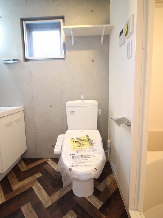 物件内観写真10　(トイレ)