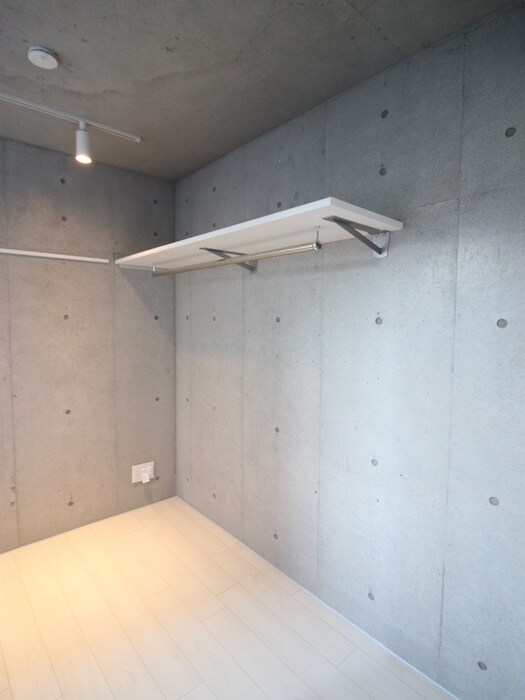 物件内観写真15　(収納)