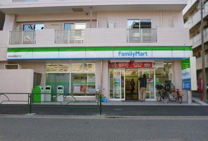 ファミリーマート世田谷淡島通り店