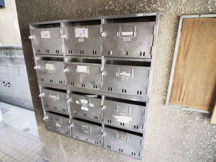 物件外観写真4　(建物設備)