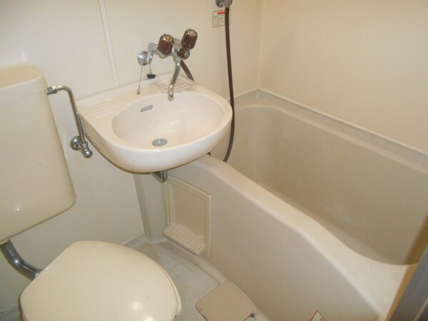 バス／シャワールーム等