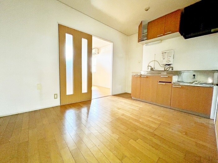 物件内観写真9　(居室)