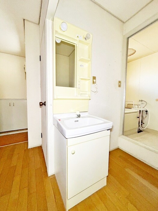 物件内観写真17　(洗面)