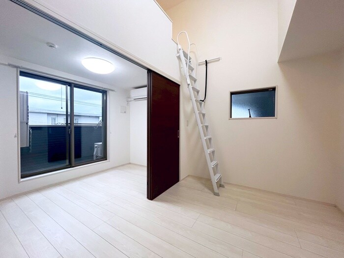 物件内観写真7　(居室)