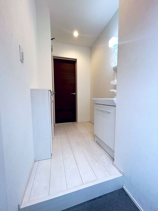 物件内観写真19　(廊下)