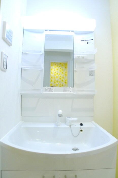 物件内観写真12　(洗面)